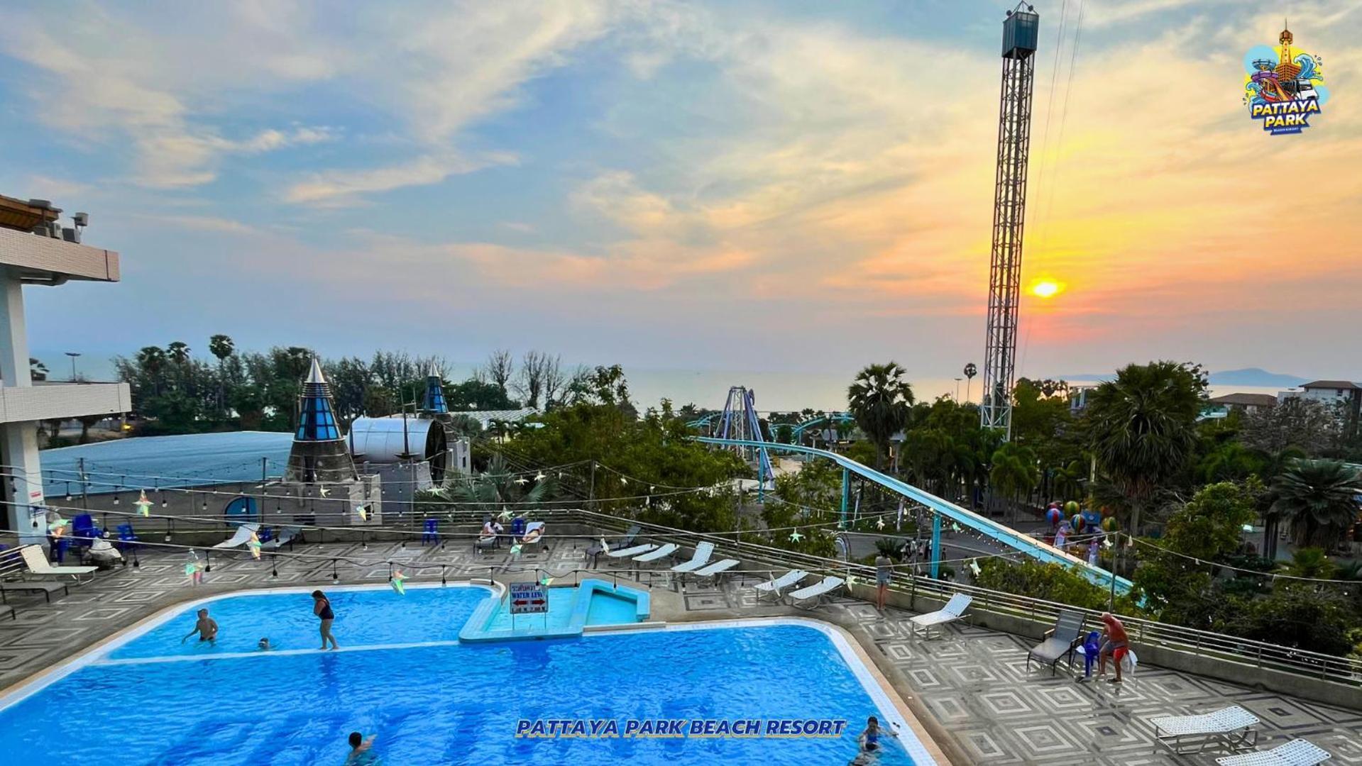 Pattaya Park Beach Resort Buitenkant foto