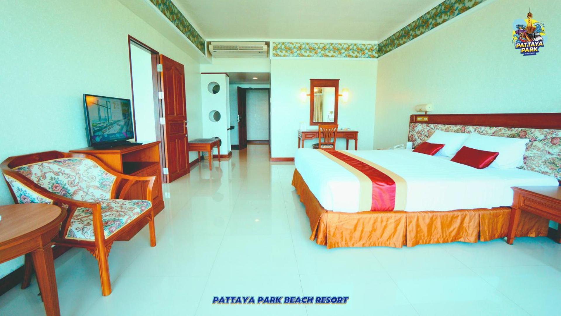 Pattaya Park Beach Resort Buitenkant foto